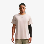 Camiseta Nike Stride Masculina Marrom-Claro