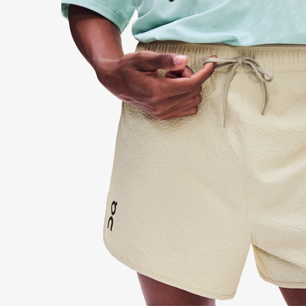 On】Performance Volt Shorts メンズSサイズ Short On Running Performance Volt Masculino Bege